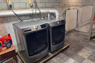 7 Elsie Dr, Johnston, RI 02919 - Photo 31