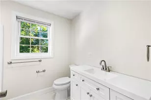 1551 Diamond Hill Rd, Cumberland, RI 02864 - Photo 23