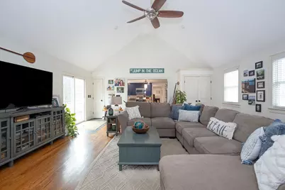 403 Valley Road, Middletown, RI 02842 - Photo 15