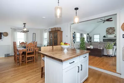 403 Valley Road, Middletown, RI 02842 - Photo 11