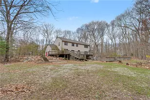 26 Trout Brook Ln, Scituate, RI 02831 - Photo 3