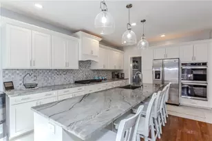 17 Carnival Terrace, West Warwick, RI 02893 - Photo 5