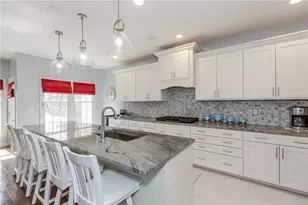 17 Carnival Terrace, West Warwick, RI 02893 - Photo 3