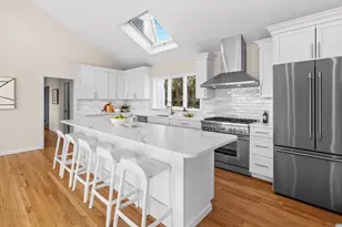 95 Holman St, Portsmouth, RI 02871 - Photo 5