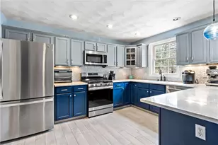 5 Bracken Hill Ct, Richmond, RI 02812 - Photo 9