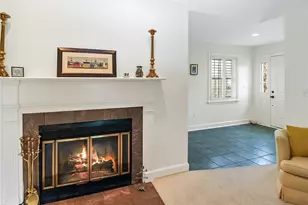 318 Corey Ln, Middletown, RI 02842 - Photo 5