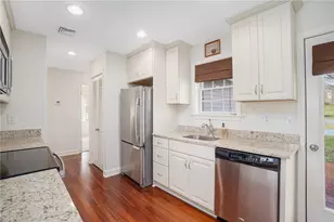 318 Corey Ln, Middletown, RI 02842 - Photo 13