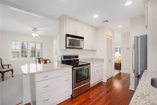 318 Corey Ln, Middletown, RI 02842 - Photo 15