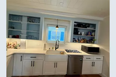 31 Slocum Street, Newport, RI 02840 - Photo 3