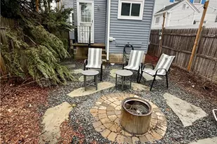 31 Slocum St, Newport, RI 02840 - Photo 15