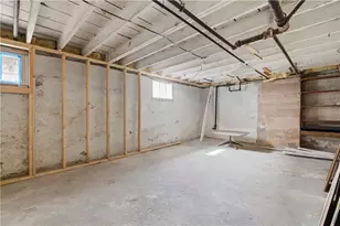 49 Harcourt Ave, Pawtucket, RI 02861 - Photo 23