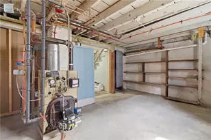 49 Harcourt Ave, Pawtucket, RI 02861 - Photo 27