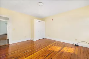 104 Dexter St, Providence, RI 02909 - Photo 17