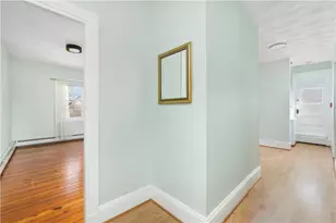 104 Dexter St, Providence, RI 02909 - Photo 13