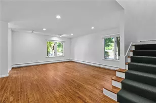 189 Laurel Ave, Providence, RI 02906 - Photo 13