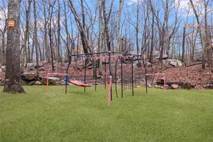 69 Walden Way, Cranston, RI 02921 - Photo 43