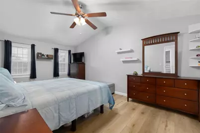 69 Walden Way, Cranston, RI 02921 - Photo 25