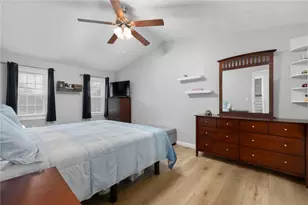 69 Walden Way, Cranston, RI 02921 - Photo 25