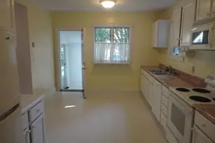 39 E Bowery St, Newport, RI 02840 - Photo 21