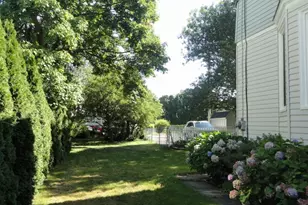 39 E Bowery St, Newport, RI 02840 - Photo 39