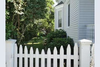 39 E Bowery Street, Newport, RI 02840 - Photo 37