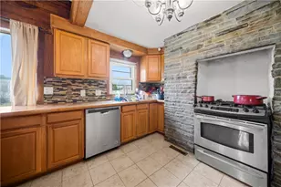 9 Bye St, North Providence, RI 02911 - Photo 7