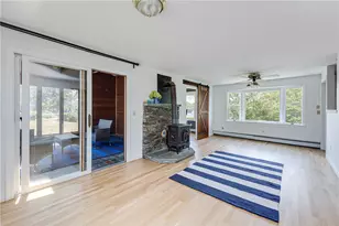 22 J H Dwyer Dr, Middletown, RI 02842 - Photo 17