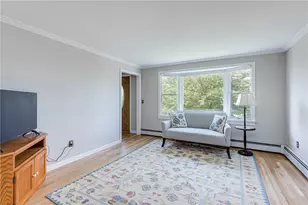 22 J H Dwyer Dr, Middletown, RI 02842 - Photo 13