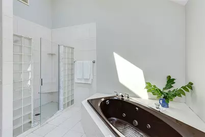 22 Jh Dwyer Drive, Middletown, RI 02842 - Photo 29