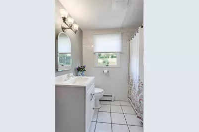 22 Jh Dwyer Drive, Middletown, RI 02842 - Photo 17