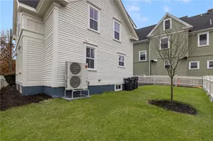 214 Camp St, Providence, RI 02906 - Photo 39