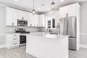 60 Daytona Ave, Narragansett, RI 02882 - Photo 1