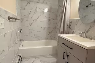 194 Harrison St, Pawtucket, RI 02860 - Photo 5