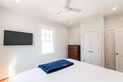 34 Harrison Avenue, Newport, RI 02840 - Photo 15