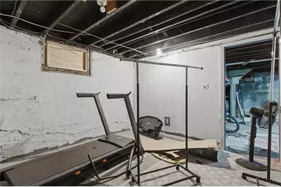 44 Holburn Avenue, Cranston, RI 02910 - Photo 25