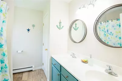 663 Aquidneck Avenue, Middletown, RI 02842 - Photo 17