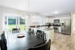 663 Aquidneck Ave, Middletown, RI 02842 - Photo 7