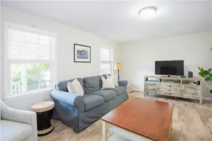 663 Aquidneck Ave, Middletown, RI 02842 - Photo 5