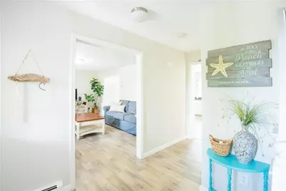 663 Aquidneck Avenue, Middletown, RI 02842 - Photo 3