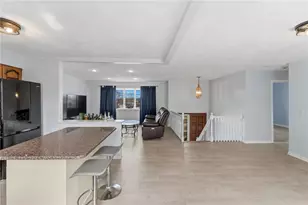 84 N View Ave, Cranston, RI 02920 - Photo 37