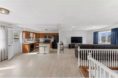 84 North View Avenue, Cranston, RI 02920 - Photo 25