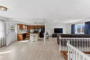 84 N View Ave, Cranston, RI 02920 - Photo 25