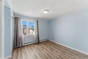 84 N View Ave, Cranston, RI 02920 - Photo 15