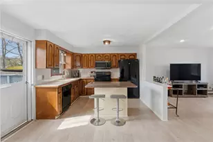 84 N View Ave, Cranston, RI 02920 - Photo 25