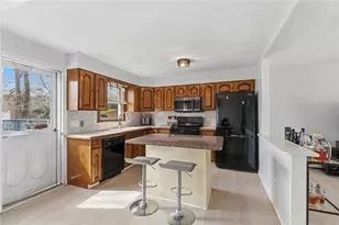 84 N View Ave, Cranston, RI 02920 - Photo 31