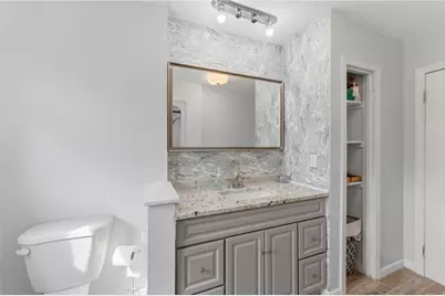84 North View Avenue, Cranston, RI 02920 - Photo 9