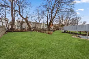 84 N View Ave, Cranston, RI 02920 - Photo 11