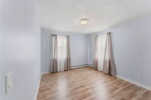 84 N View Ave, Cranston, RI 02920 - Photo 13