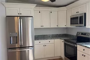 15 Bluebird St, Tiverton, RI 02878 - Photo 3