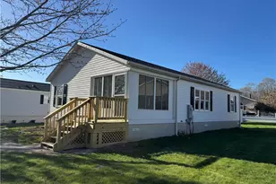 15 Bluebird St, Tiverton, RI 02878 - Photo 23